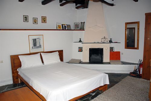 Appartement Chrissi Nefeli à Agios Georgios Nileias Extérieur photo
